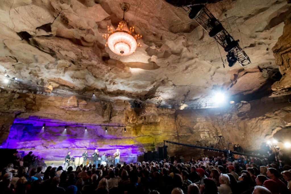 Cave Life May 2017 Cumberland Caverns