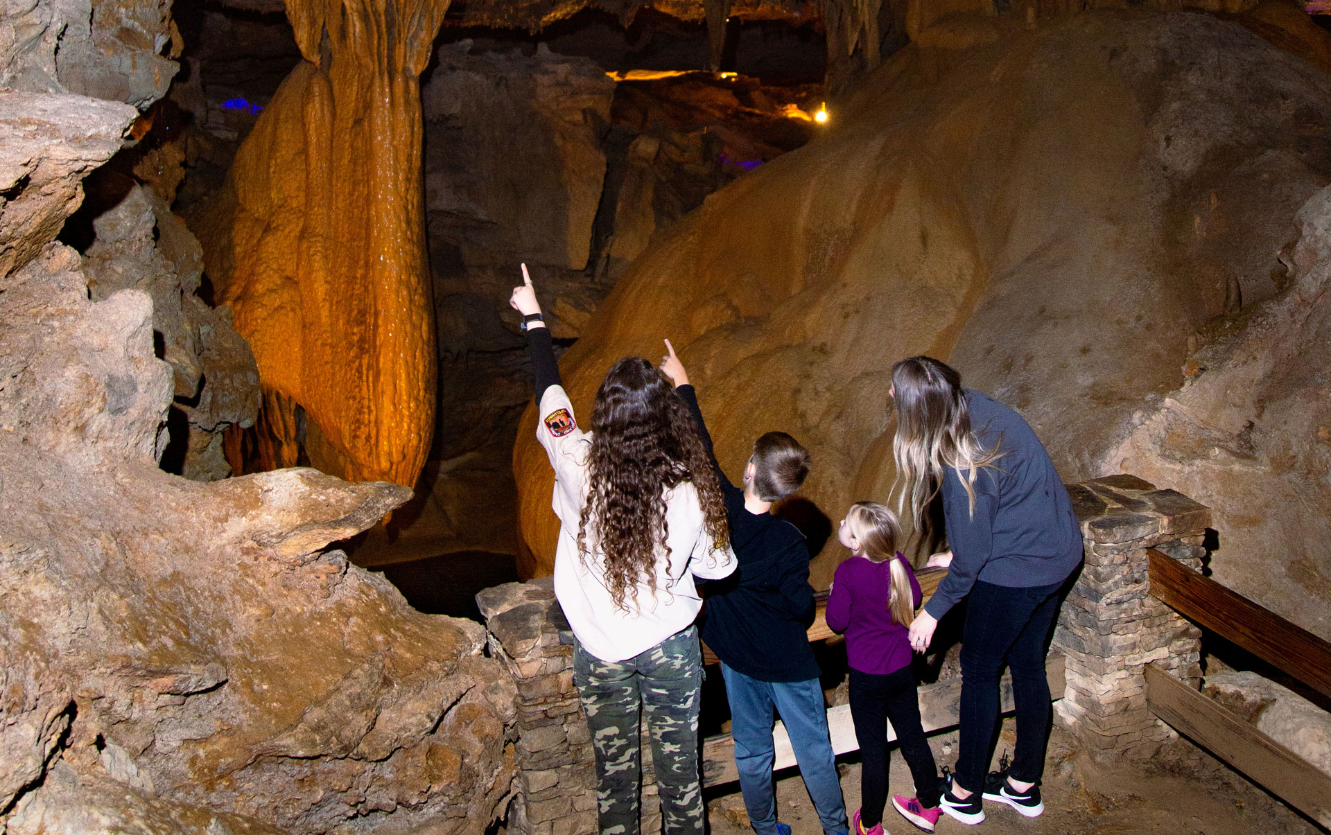 cumberland caverns discovery walking tour